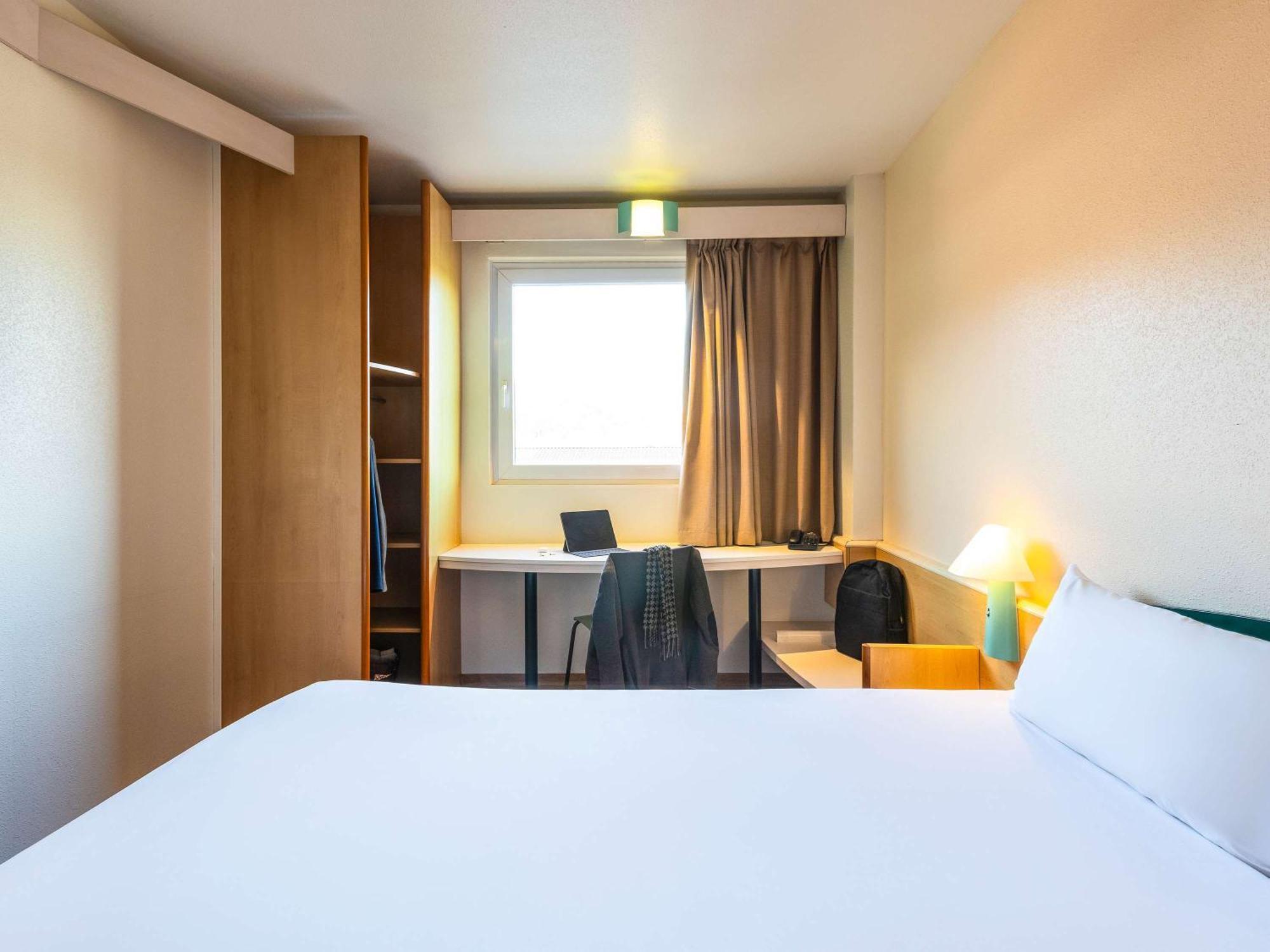 Ibis Bilbao Barakaldo Hotel Exterior photo
