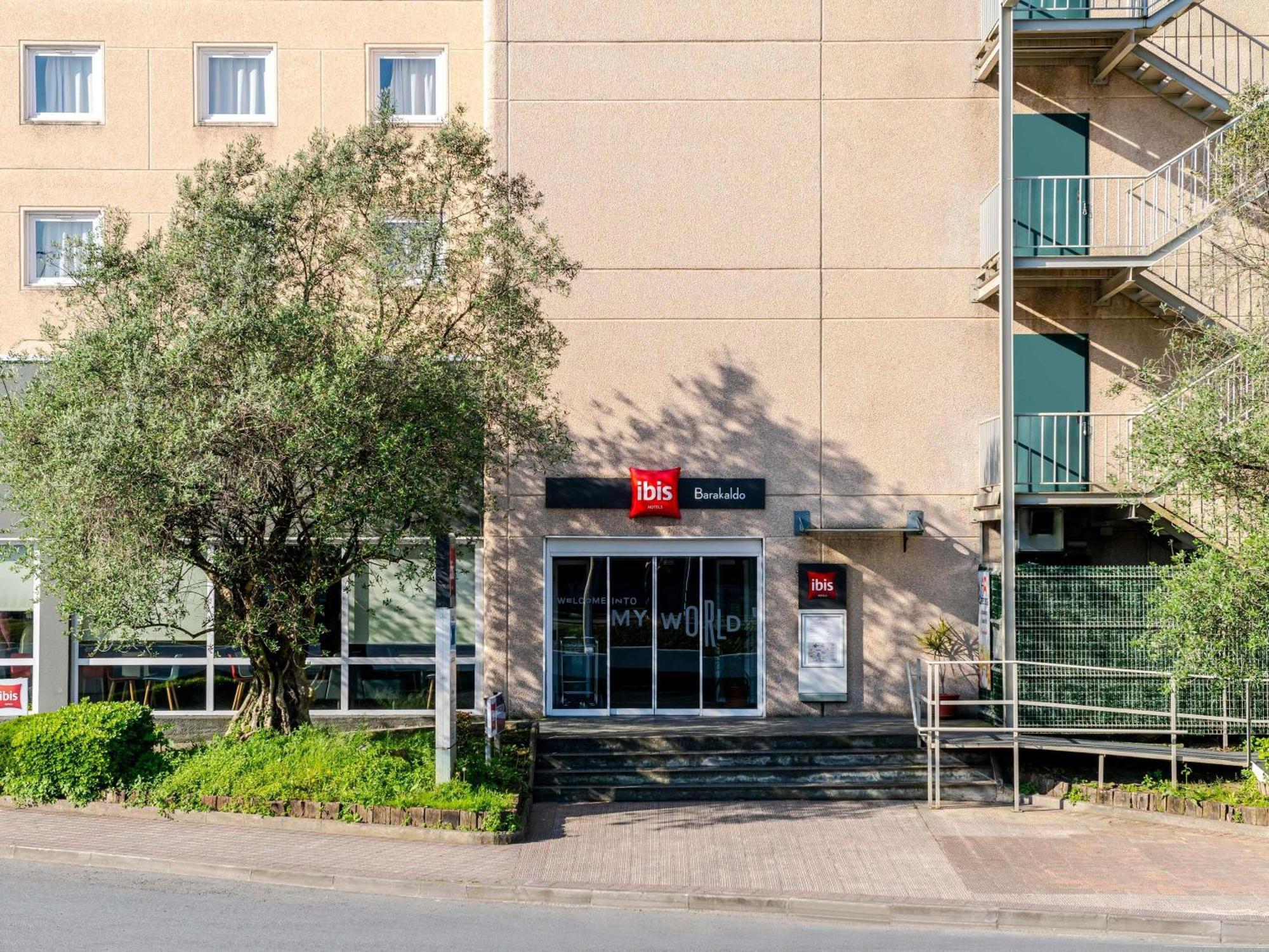 Ibis Bilbao Barakaldo Hotel Exterior photo